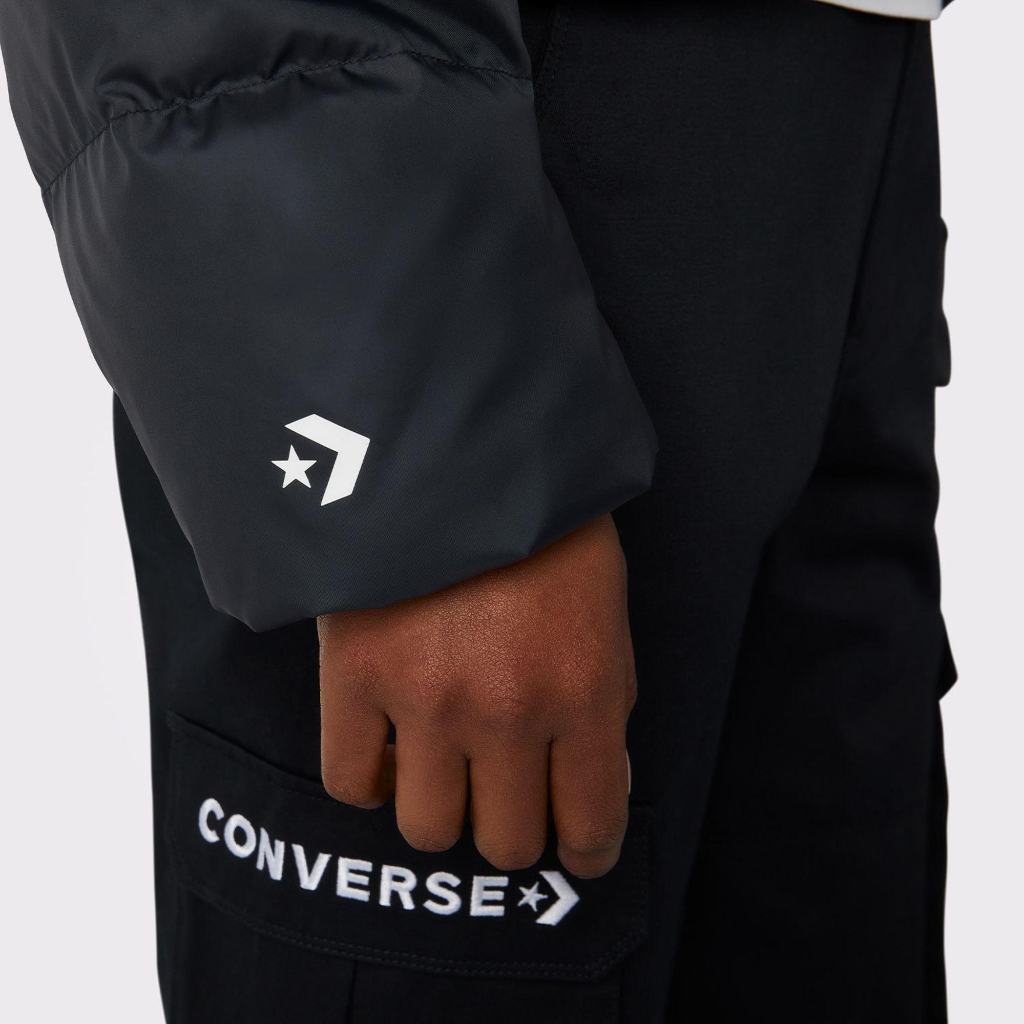 Куртка жіноча Converse