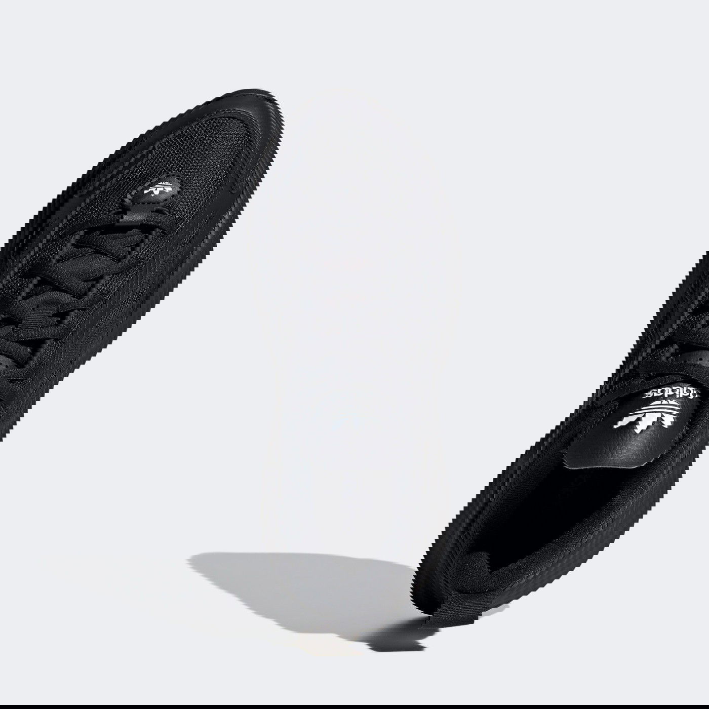 Кросівки жіночі adidas OZGAIA