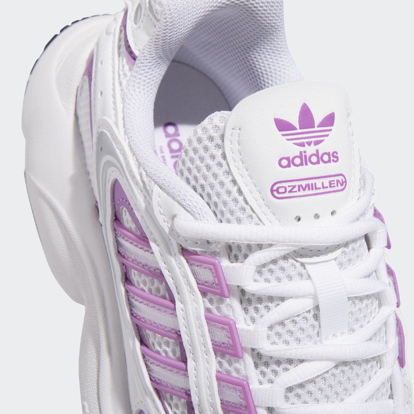 Кросівки жіночі adidas OZMİLLEN
