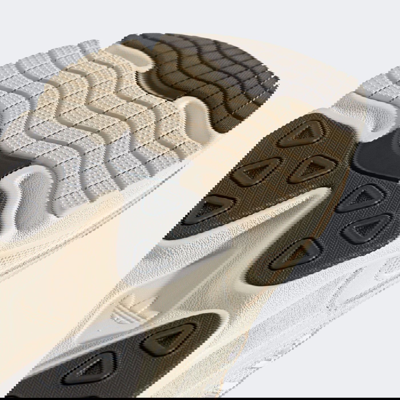 Кросівки жіночі adidas OZMILLEN W