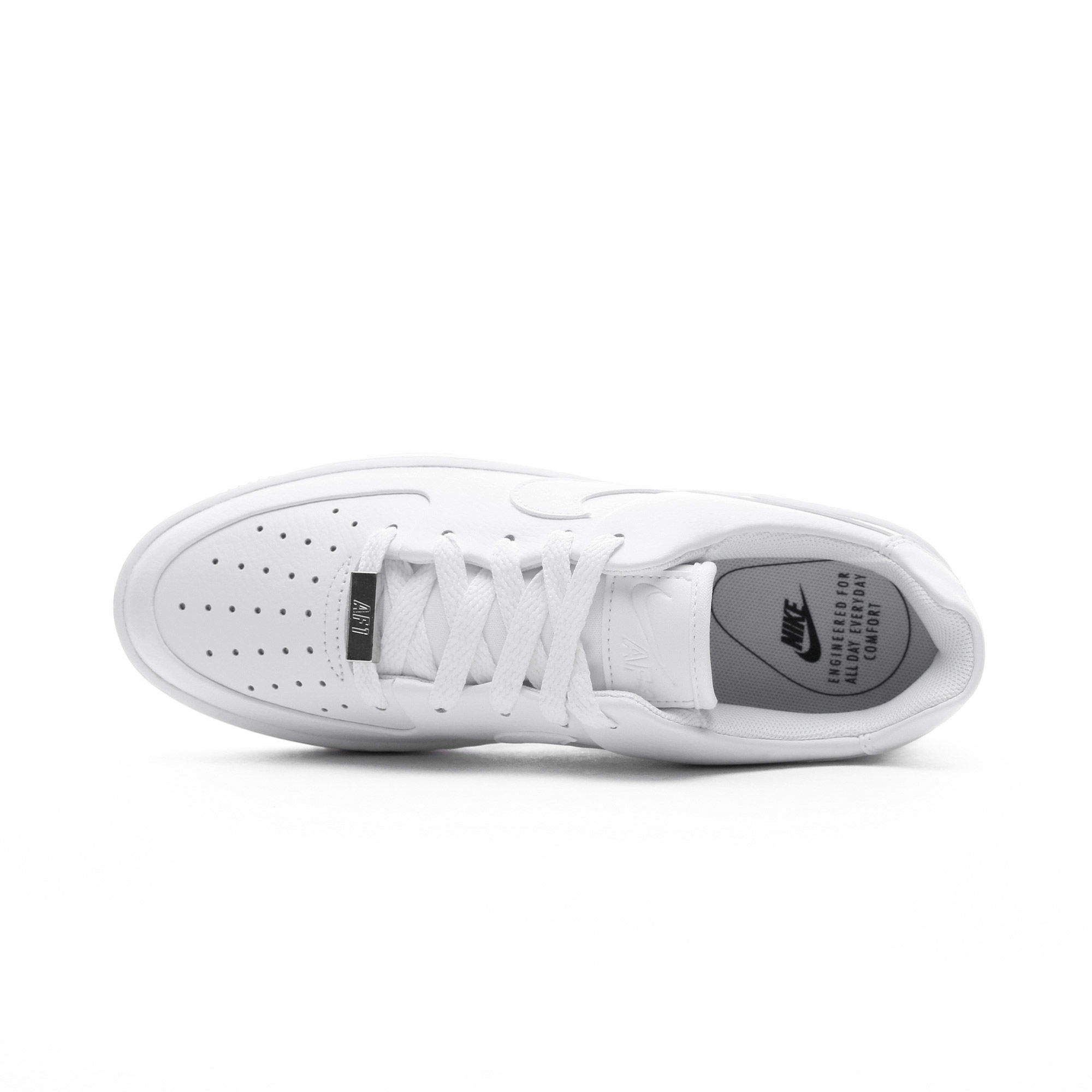 Кросівки жіночі Nike Air Force 1 Sage Low