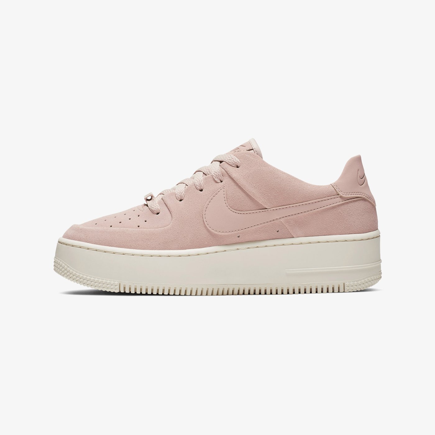 Кросівки жіночі Nike Air Force 1 Sage Low