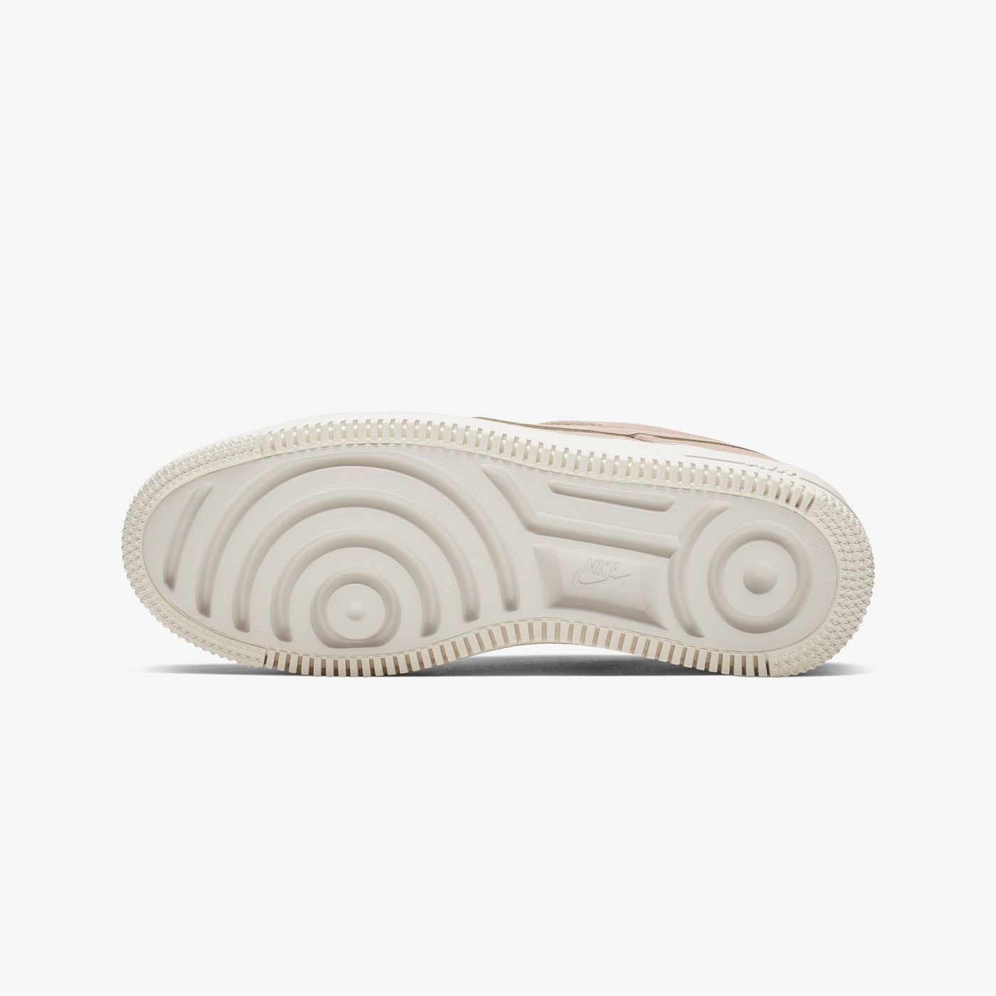 Кросівки жіночі Nike Air Force 1 Sage Low