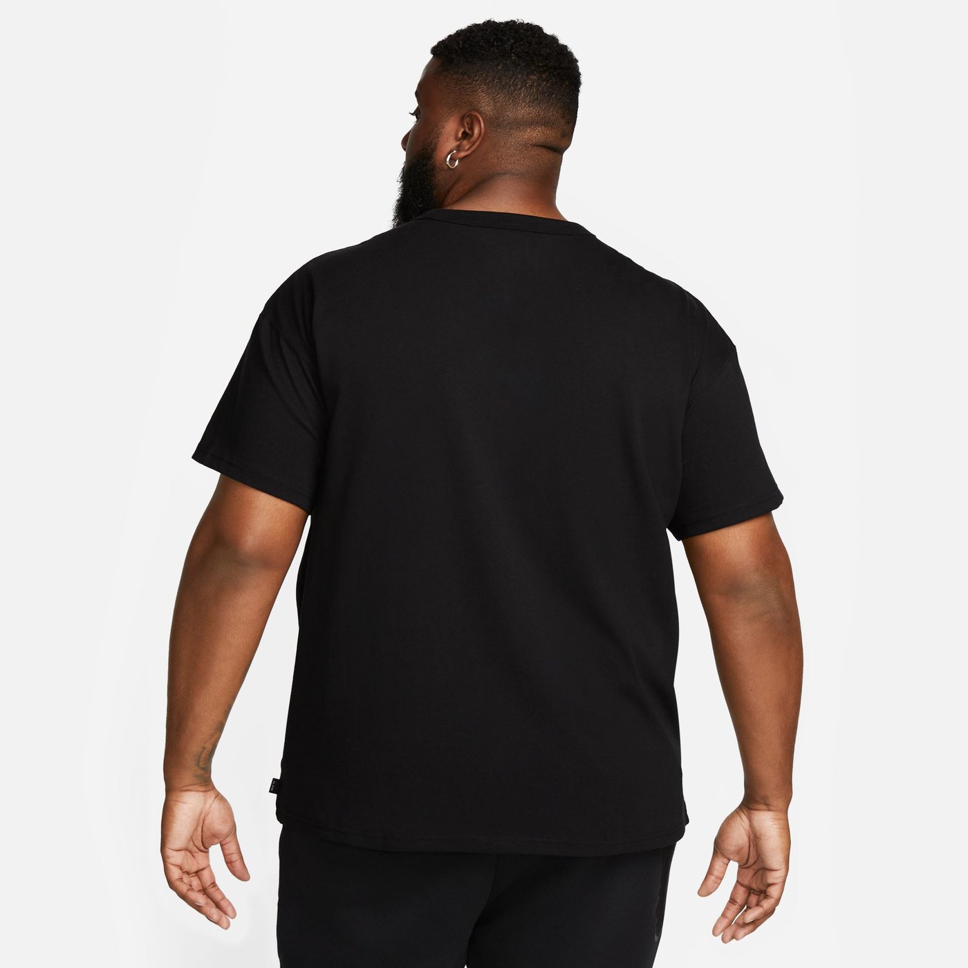 Футболка чоловіча Nike SPORTSWEAR PREMİUM ESSENTİALS