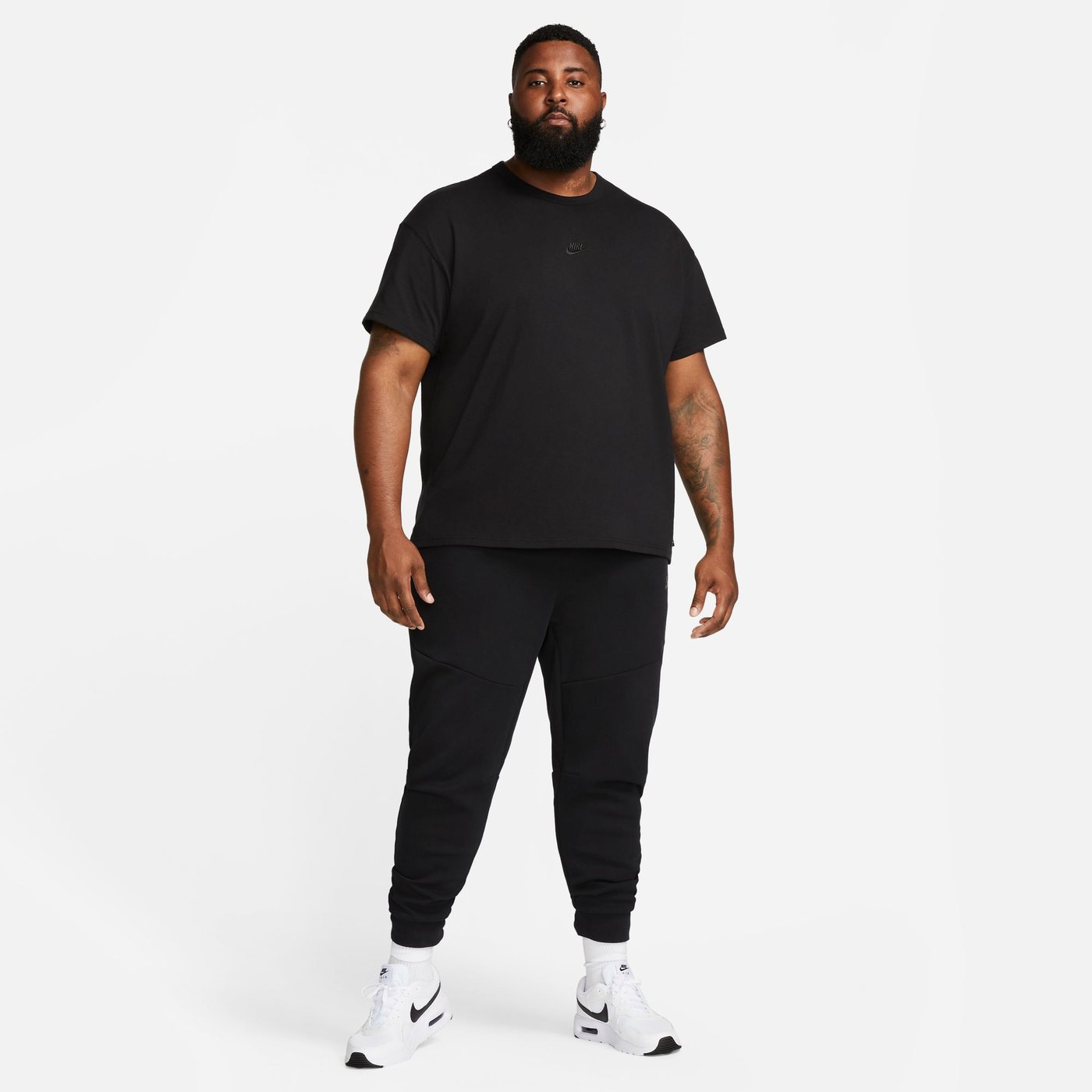 Футболка чоловіча Nike SPORTSWEAR PREMİUM ESSENTİALS