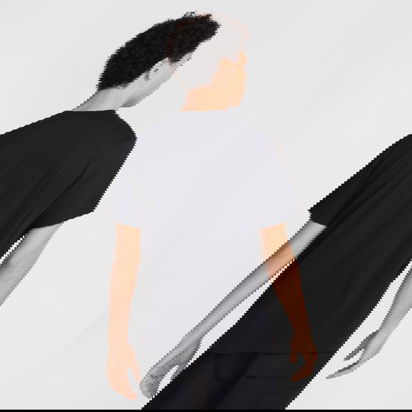 Футболка чоловіча Nike SPORTSWEAR