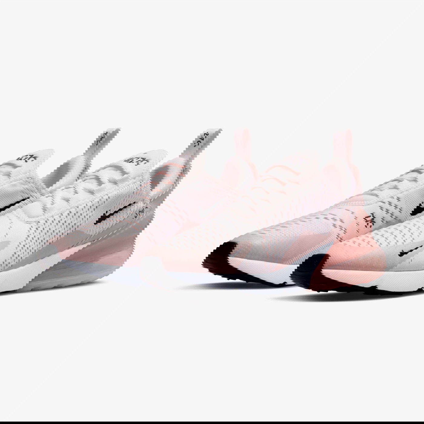 Кросівки жіночі Nike WMNS AIR MAX 270