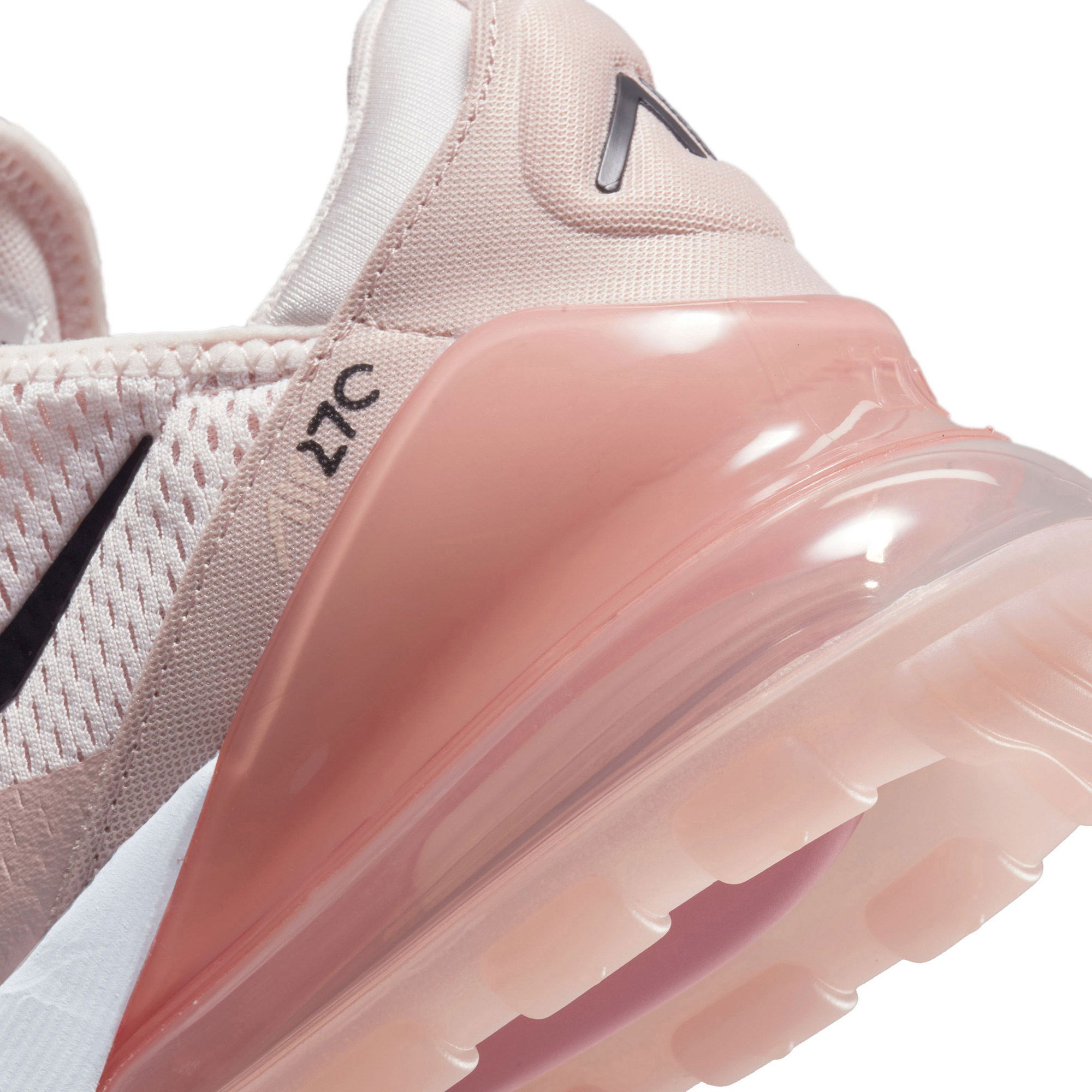 Кросівки жіночі Nike WMNS AIR MAX 270