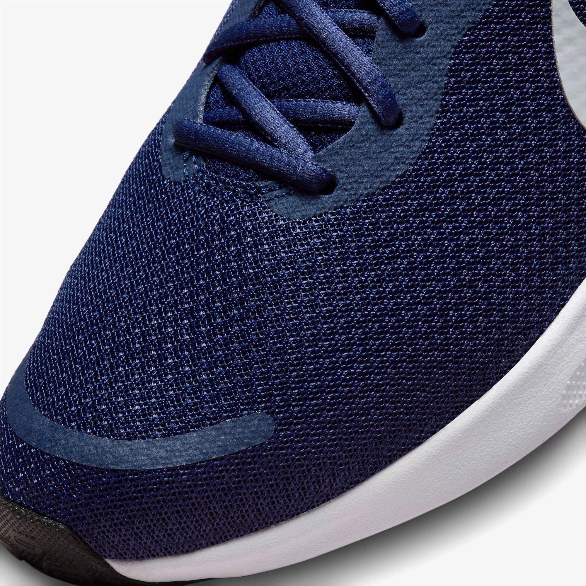 Кросівки чоловічі Nike REVOLUTION 7 ROAD RUNNİNG