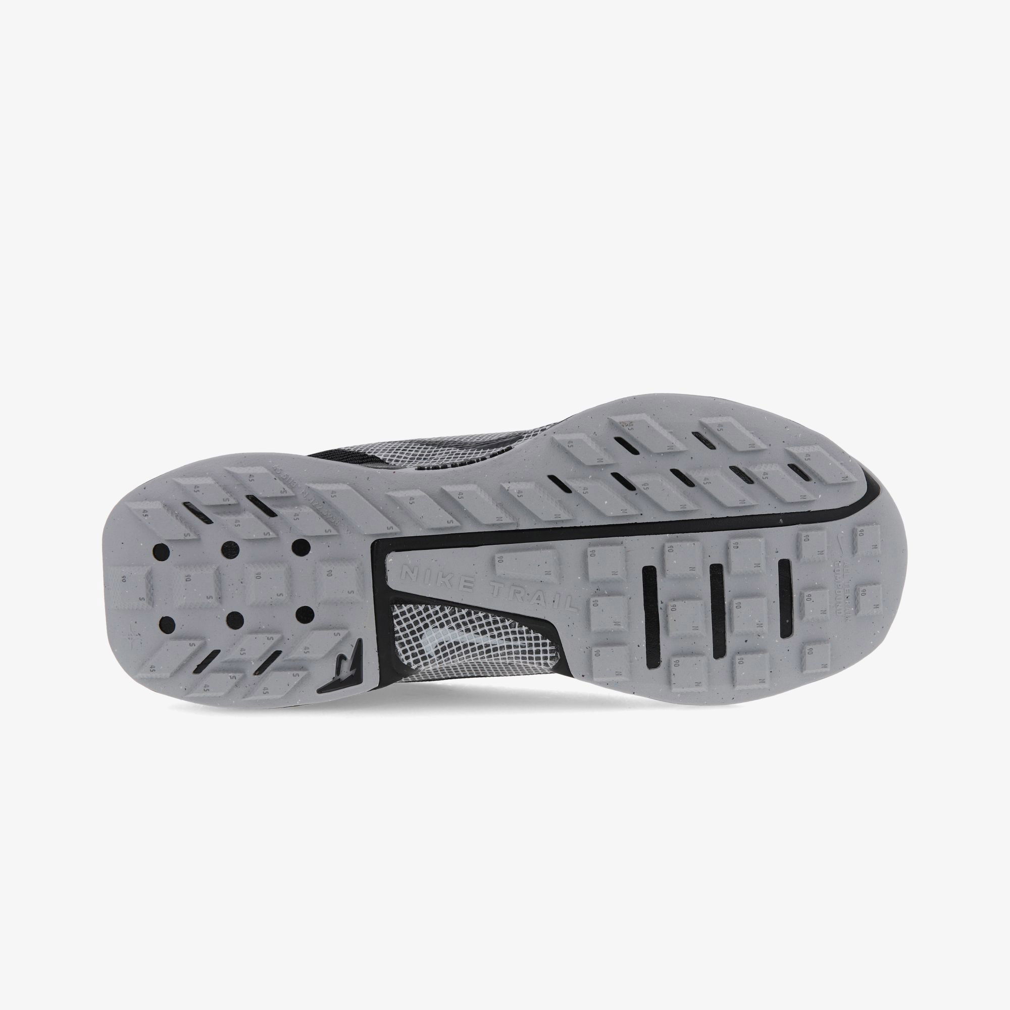 Кросівки жіночі Nike JUNIPER TRAIL 3