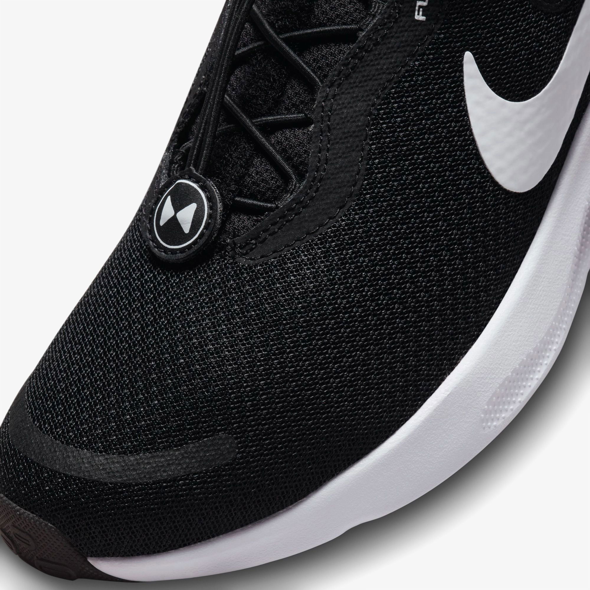 Кросівки чоловічі Nike REVOLUTION 7 EASYON