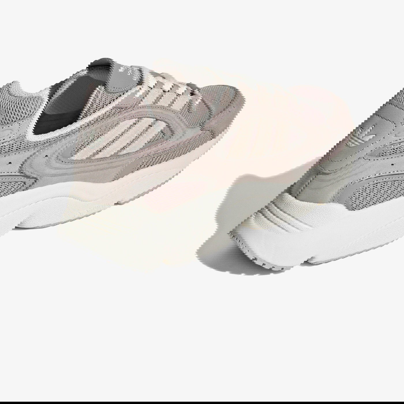 Кросівки чоловічі adidas OZMILLEN
